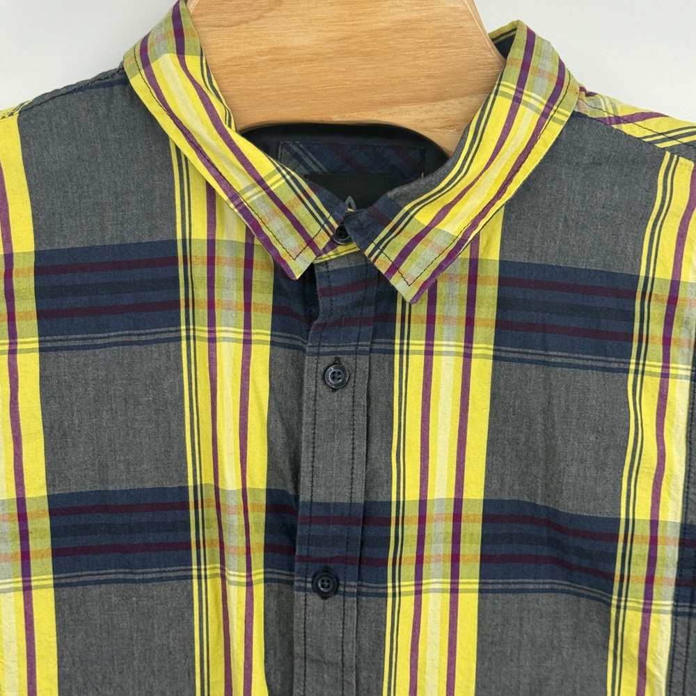 prAna Mens XL Plaid Organic Cotton Short Sleeve Button Down Shirt M11170312 Gray